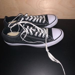 Black converse
